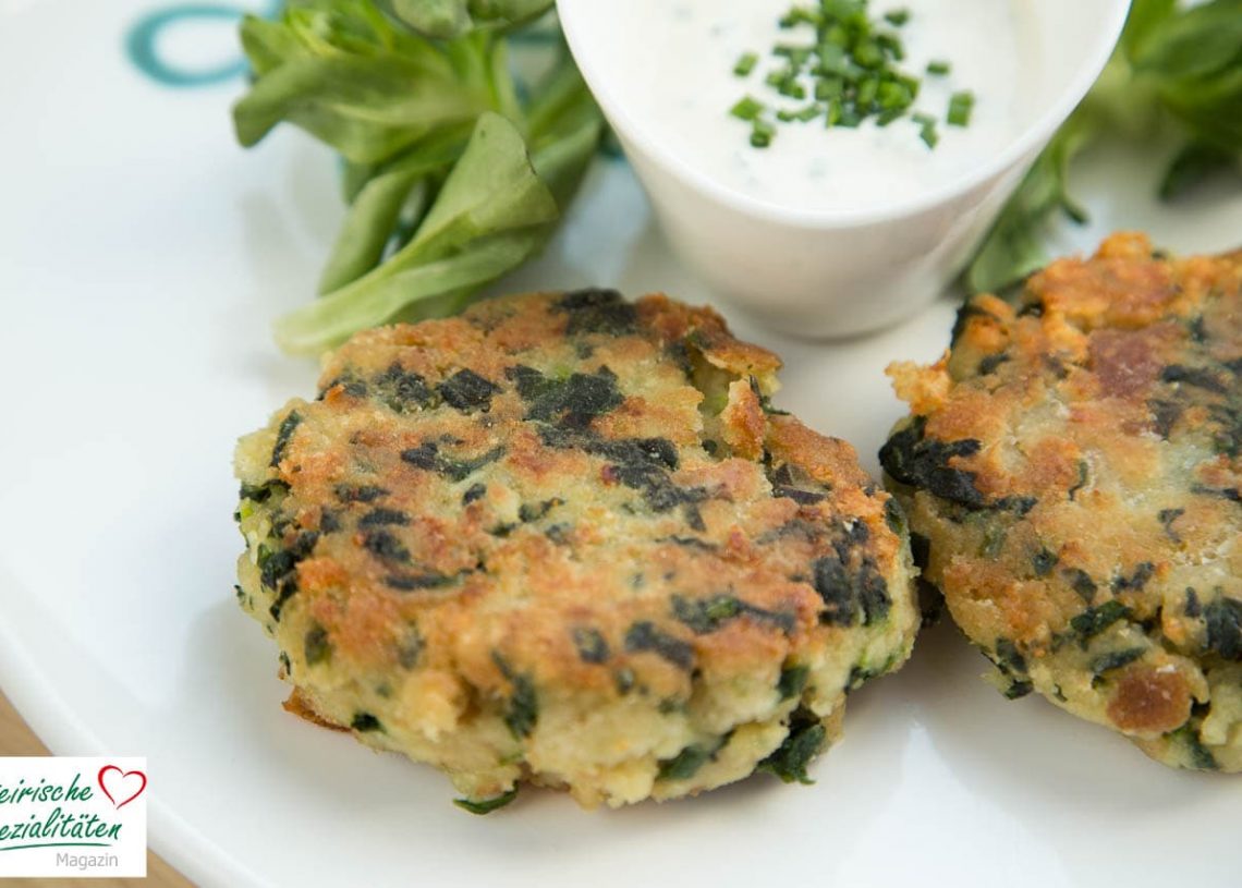 Köstliche Spinatlaibchen mit Kräuter-Joghurt-Dip - Frühlings Rezept